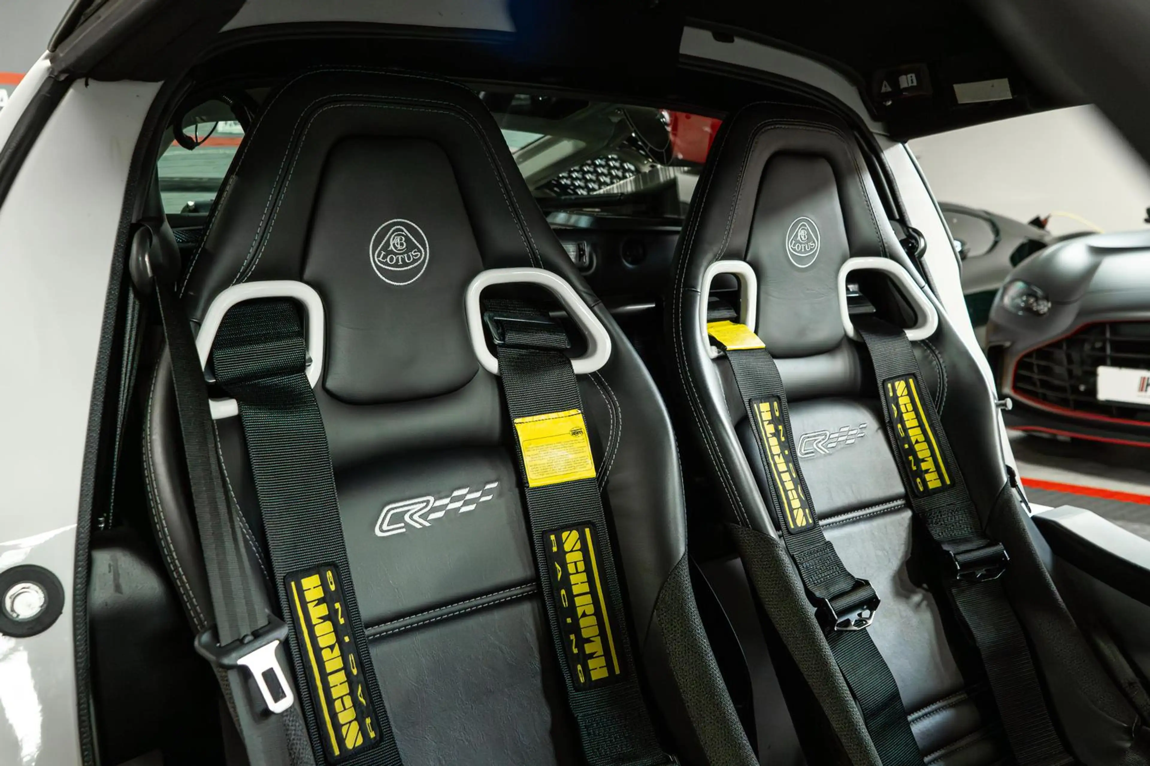 Lotus Exige S Nitron KoBra Schroth Komo-Tec-Kit 460 PS — photo 16