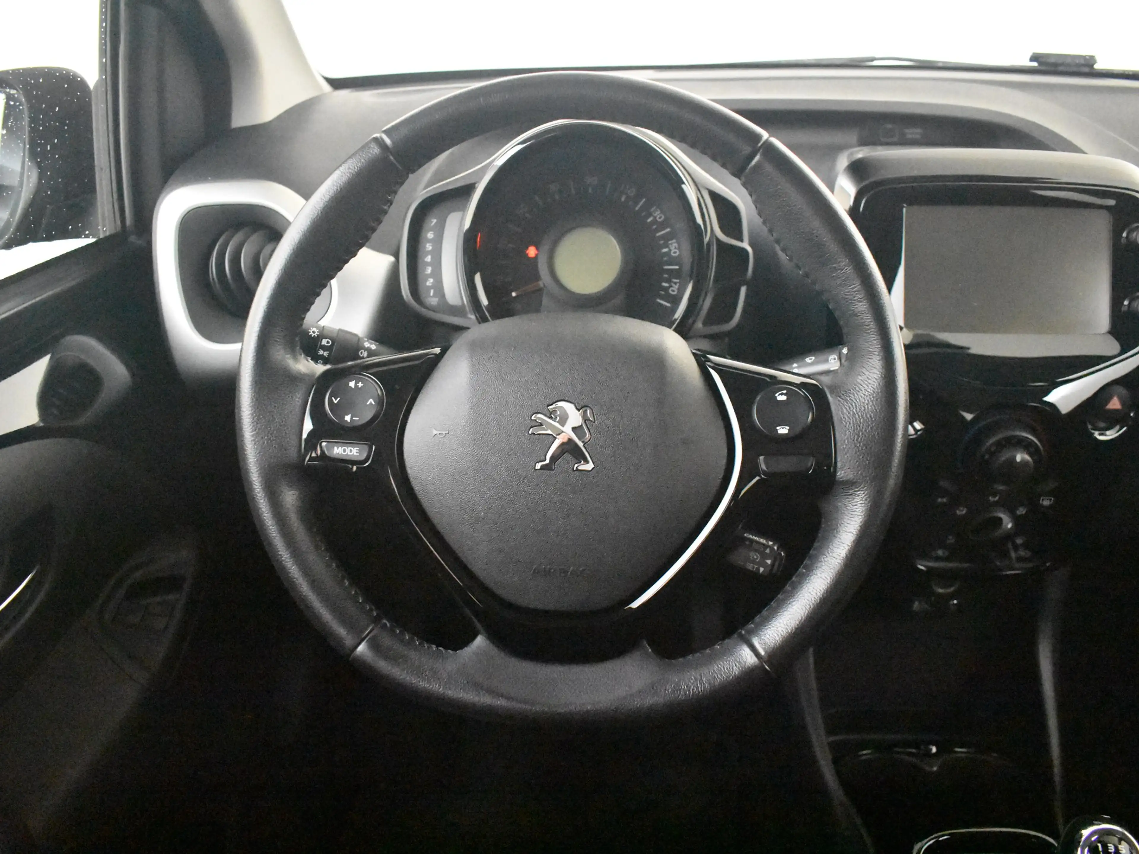 Peugeot 108 1.0 e-VTi Allure | Airco (handmatig) | Audio insta — photo 16