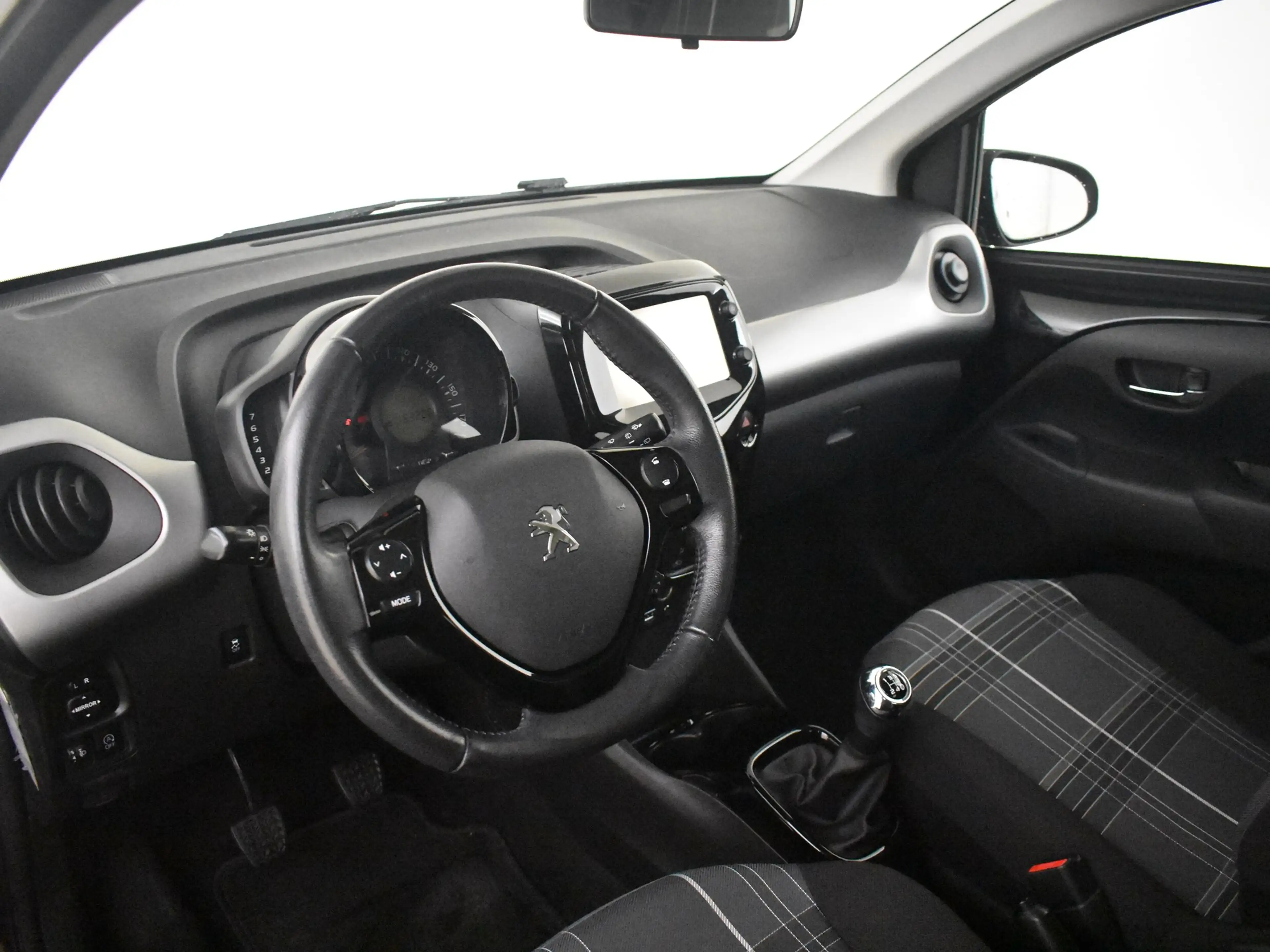Peugeot 108 1.0 e-VTi Allure | Airco (handmatig) | Audio insta — photo 5