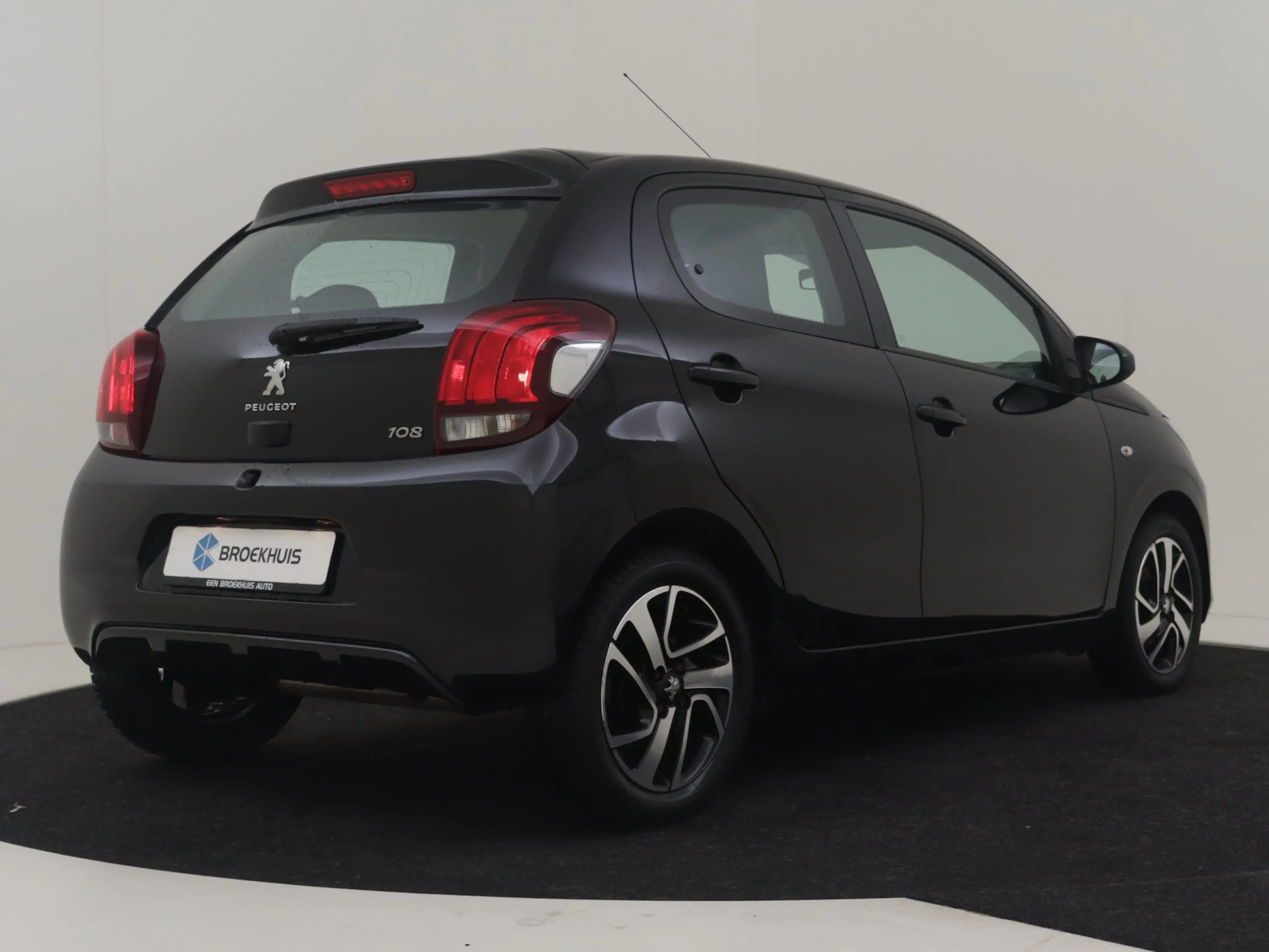 Peugeot 108 1.0 e-VTi Allure | Airco (handmatig) | Audio insta — photo 4