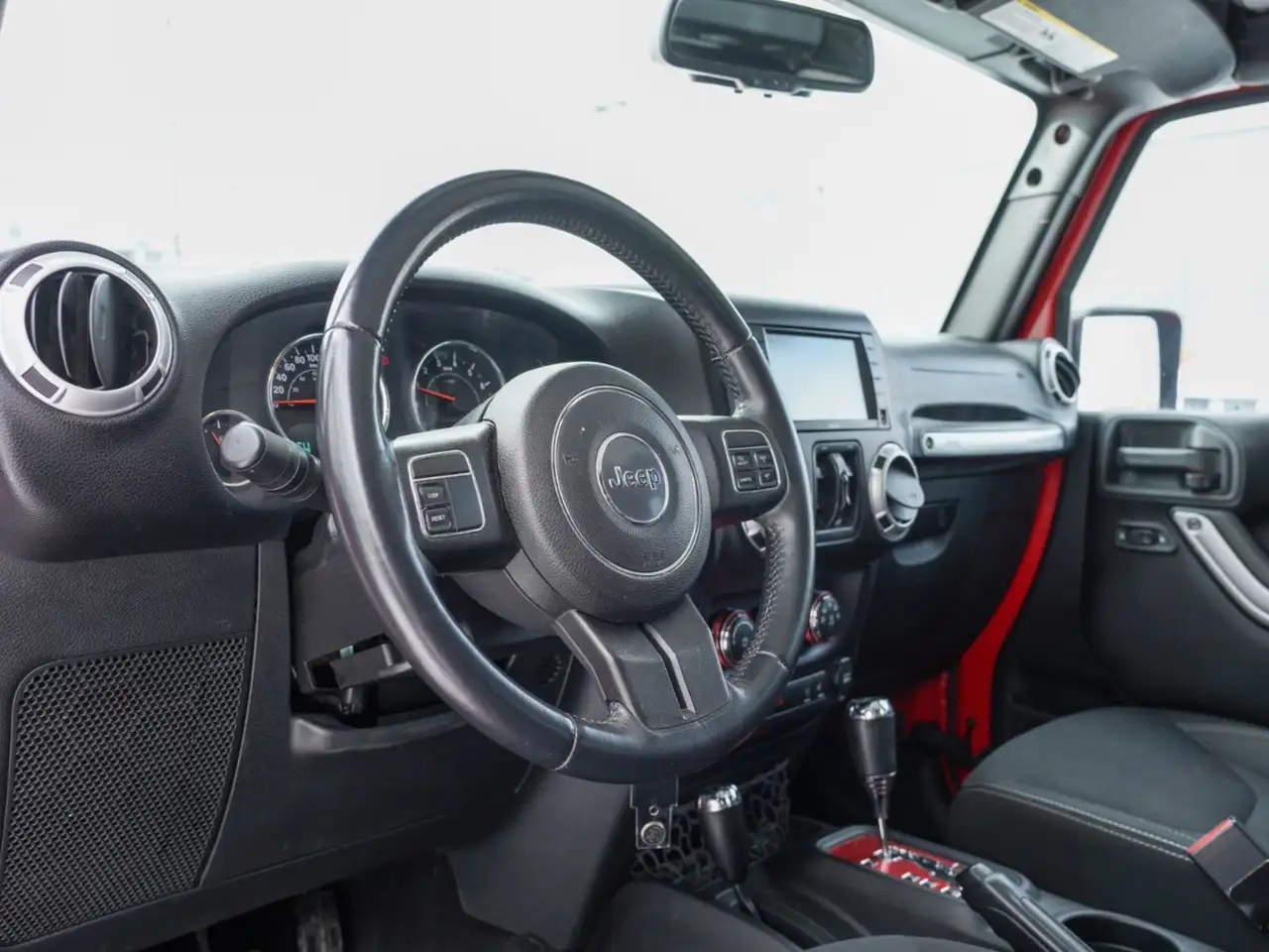 Jeep Wrangler снимка Jeep Wrangler