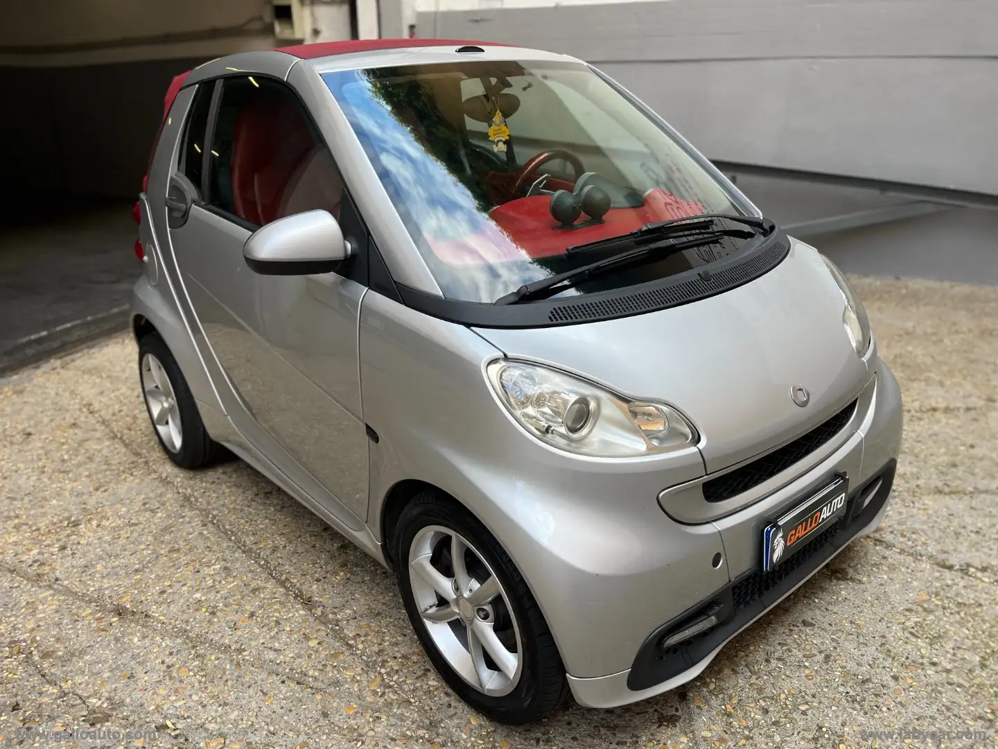 smart forTwo 1000 62 kW cabrio pulse Grau - 2