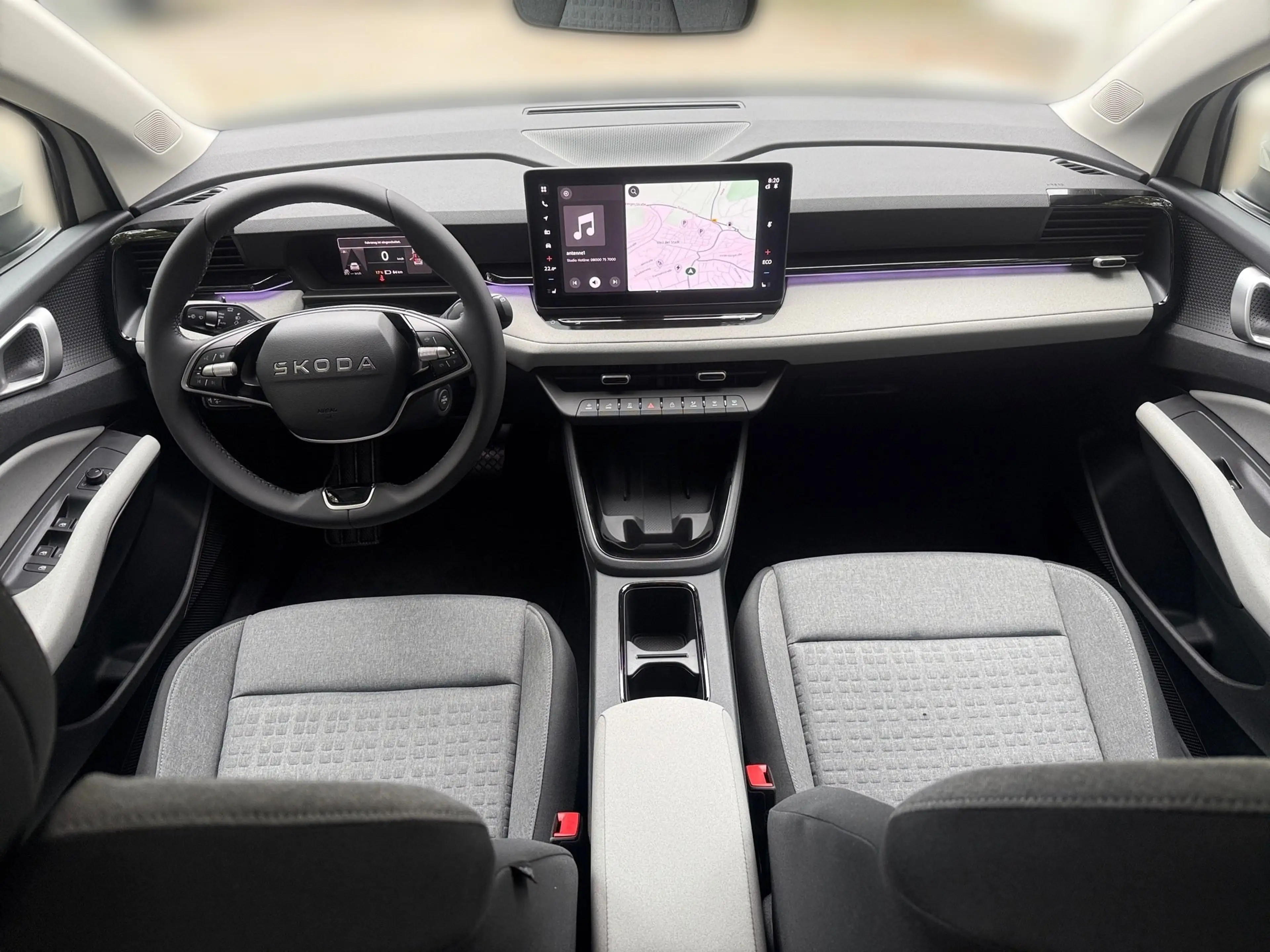 Skoda Epiq 55 Edition Eins Navi LED Kamera PDC Tempo — photo 13