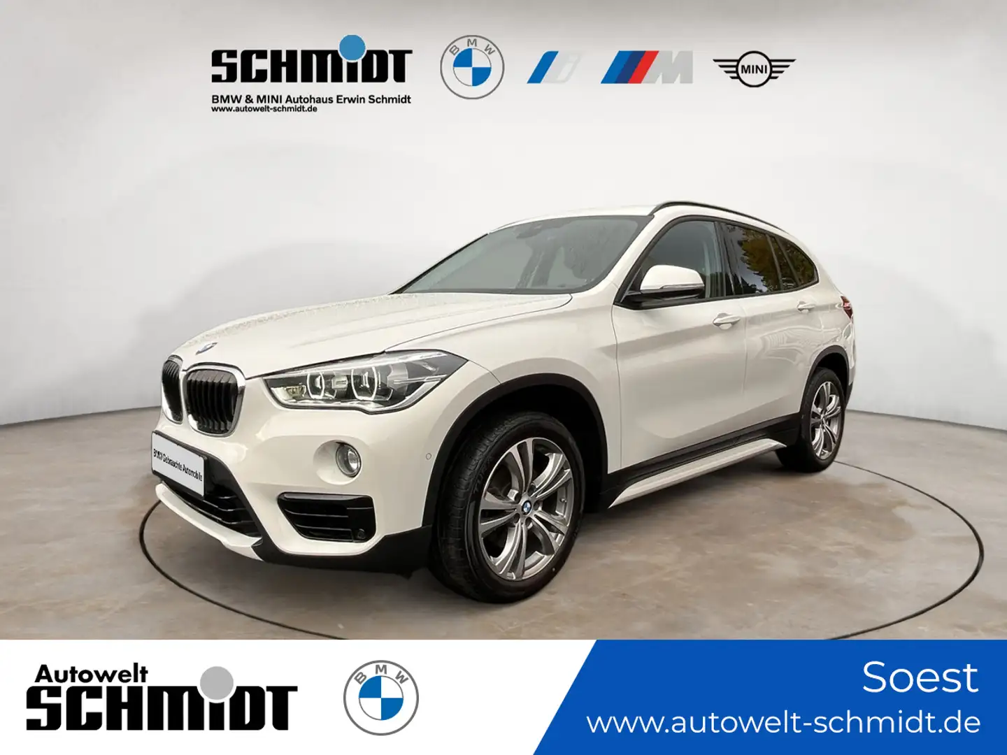 BMW X1 sDrive18i Sport Line + GARANTIE Weiß - 1
