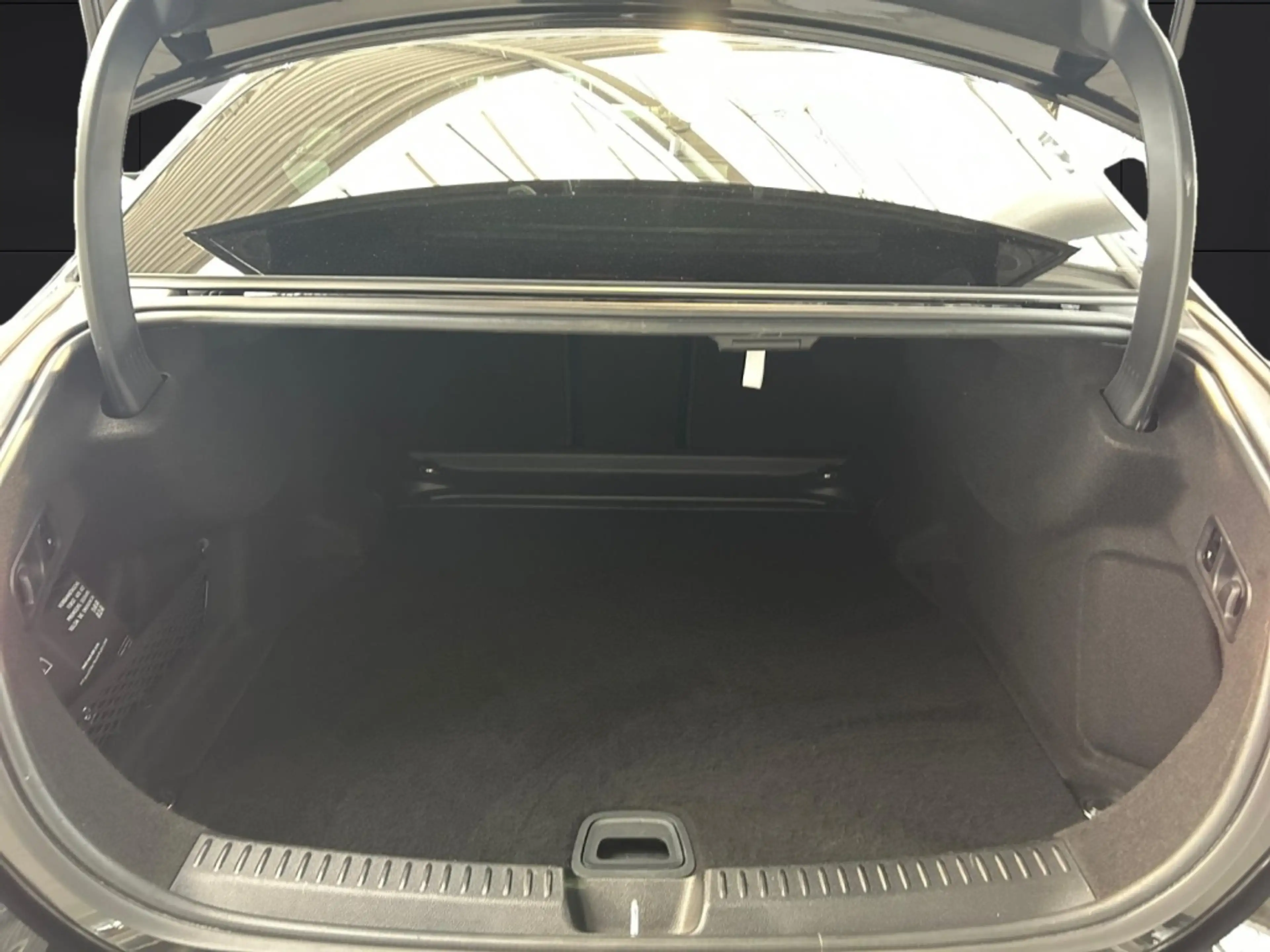 Mercedes-Benz E 450 d 4MATIC Limousine AMG Premium,Head Up,AHV — photo 14