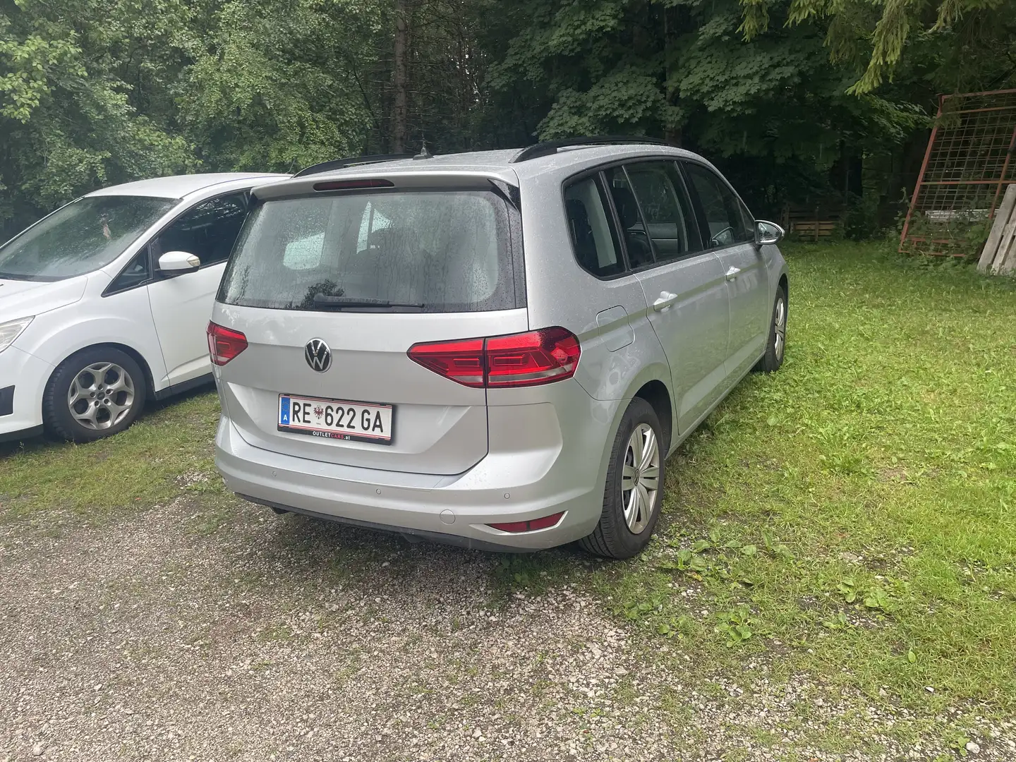 Volkswagen Touran Comfortline 2,0 TDI Silber - 2