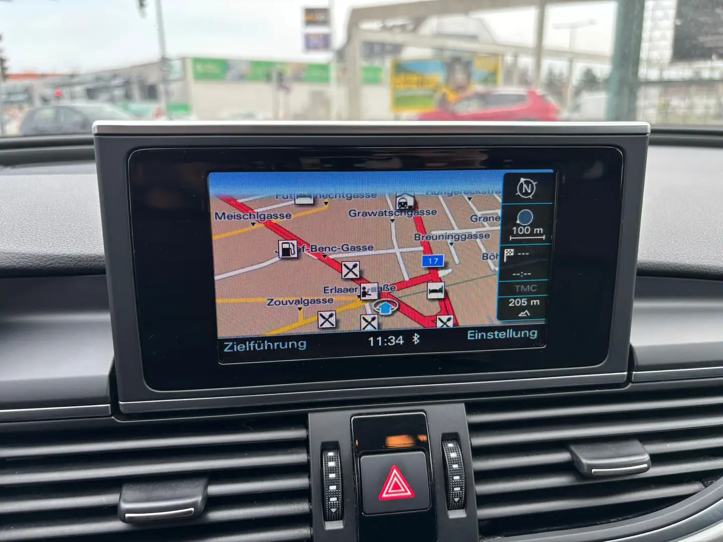 Audi A6 3,0 TDI quattro Autom. 245PS Parkhilfe Sitzheizung Schwarz - 2
