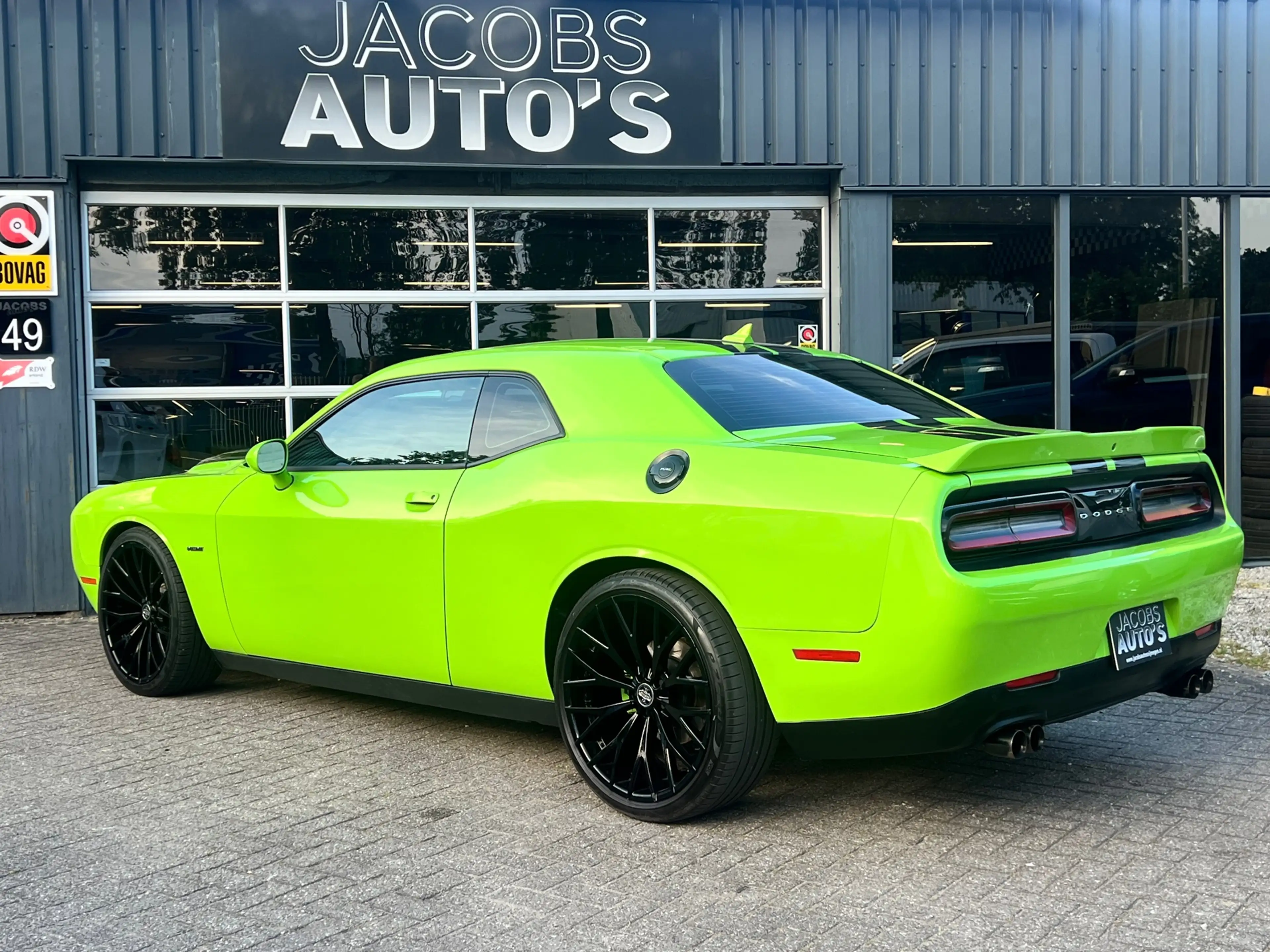 Dodge Challenger 5,7 HEMI automaat — photo 8