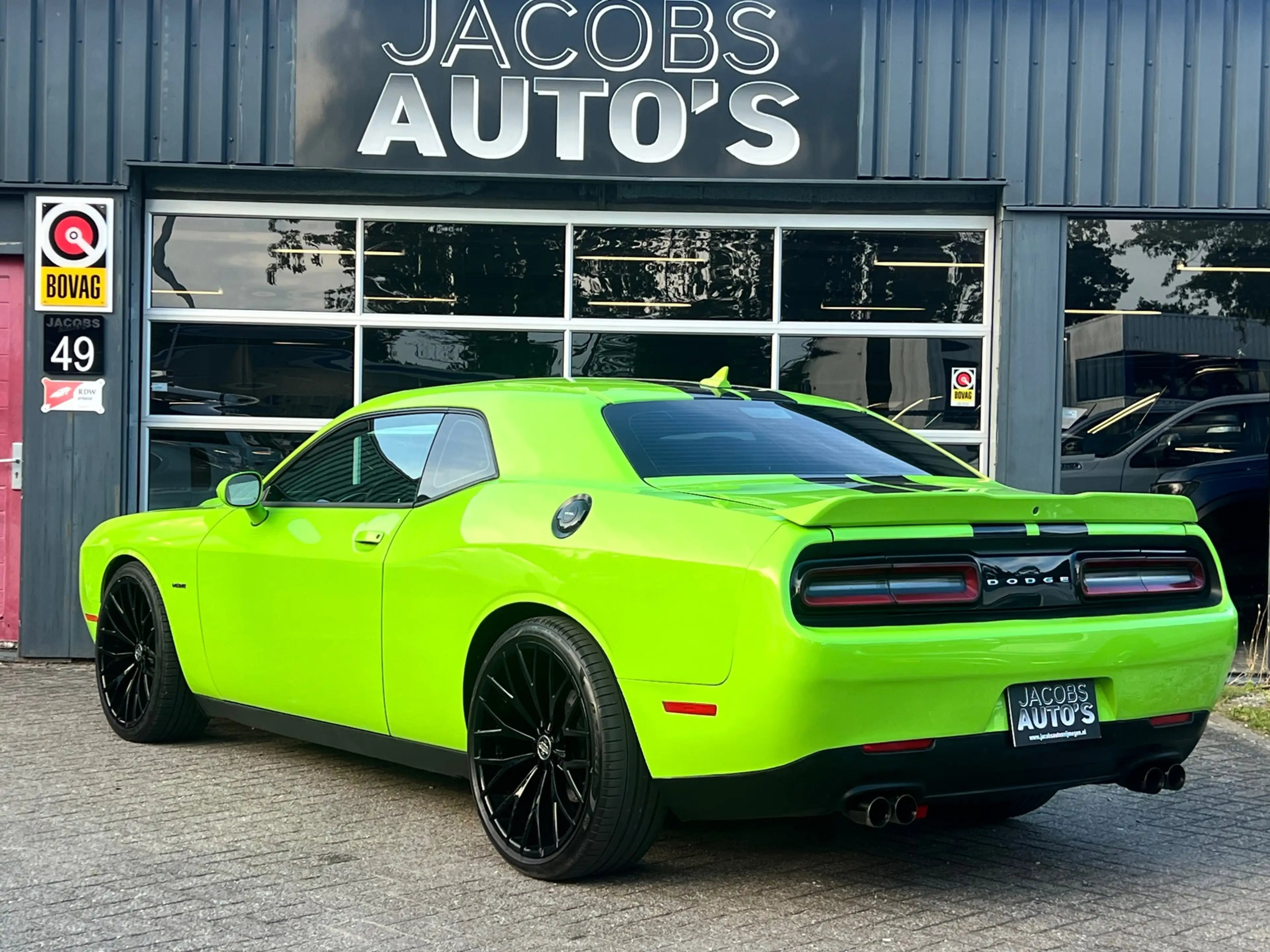 Dodge Challenger 5,7 HEMI automaat — photo 7