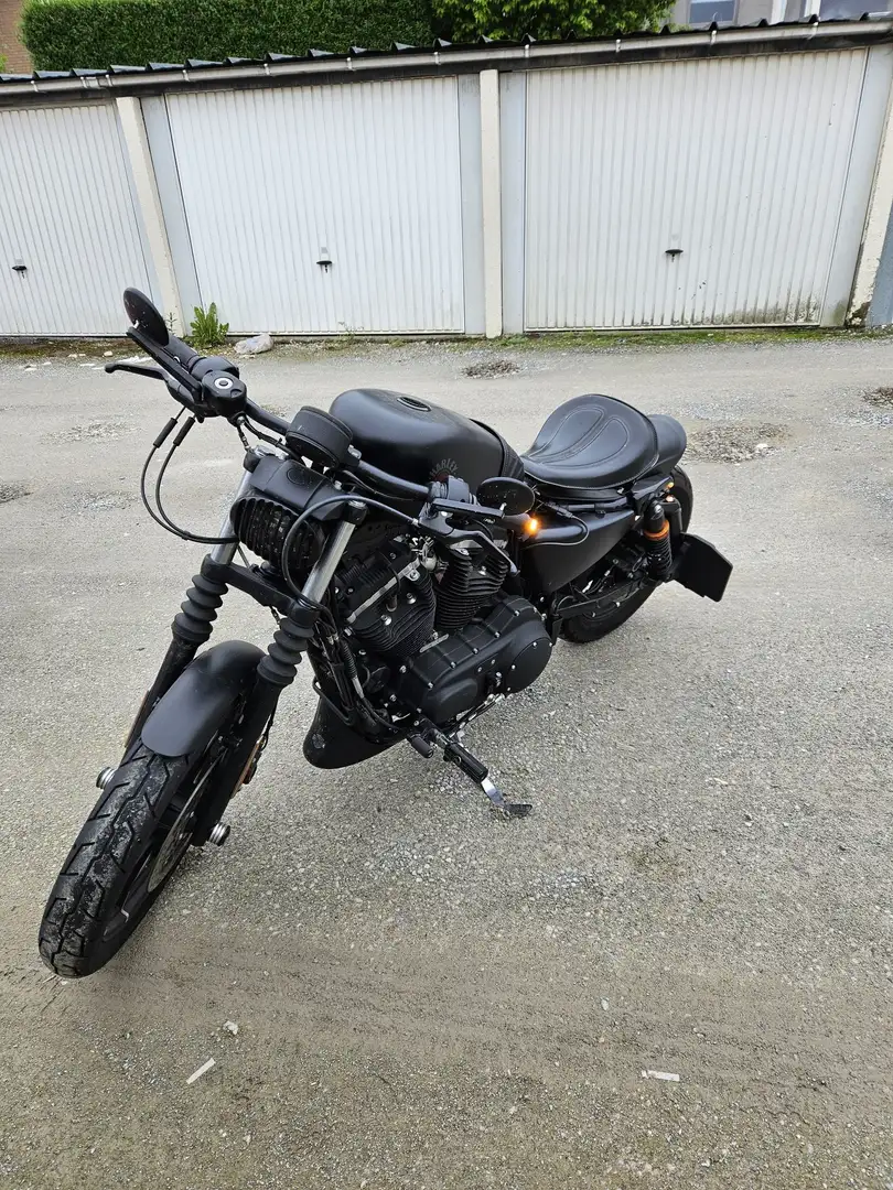 Harley-Davidson Iron 883 Zwart - 1