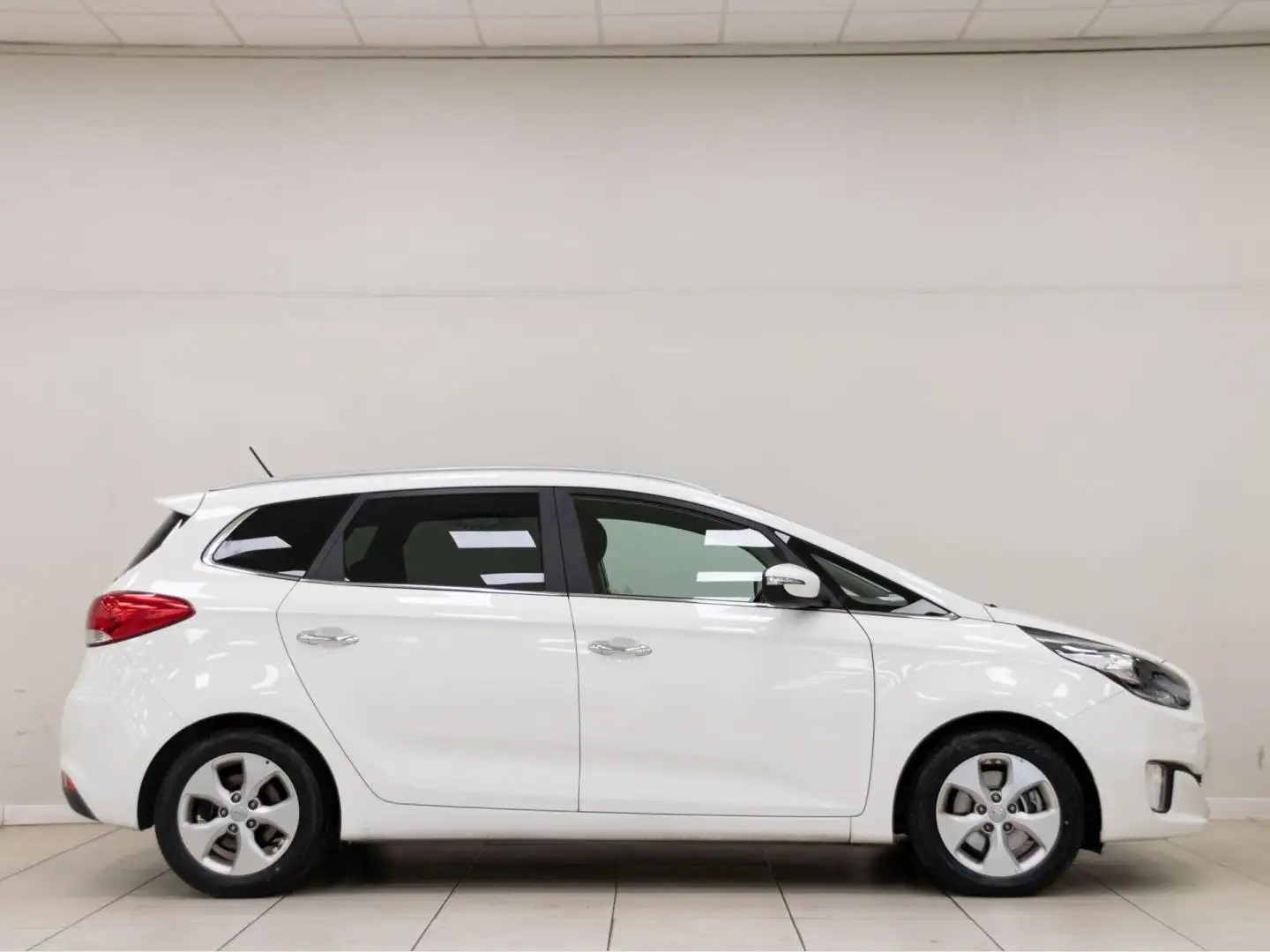 Kia Carens 1.7CRDi Eco-Dynamics Concept 115 Blanco - 2
