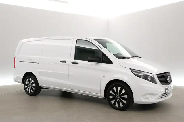 Mercedes-Benz Vito view 6