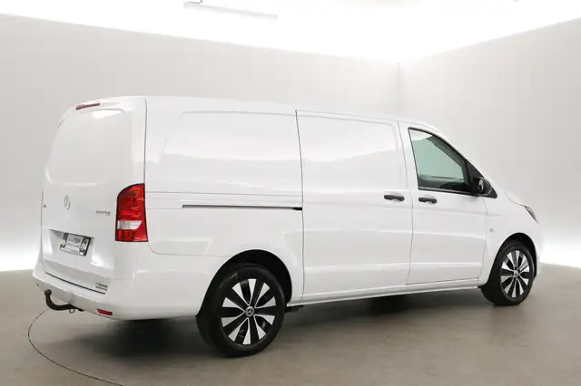 Mercedes-Benz Vito view 28