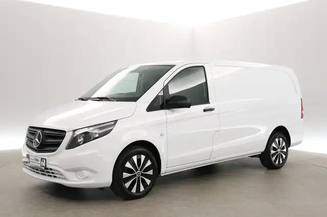 Mercedes-Benz Vito view 8