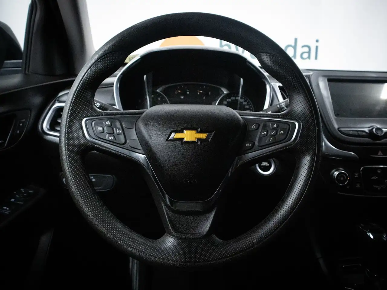 Chevrolet Equinox снимка Chevrolet Equinox