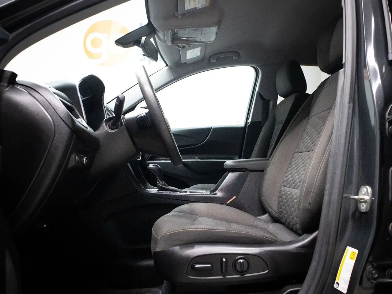 Chevrolet Equinox снимка Chevrolet Equinox
