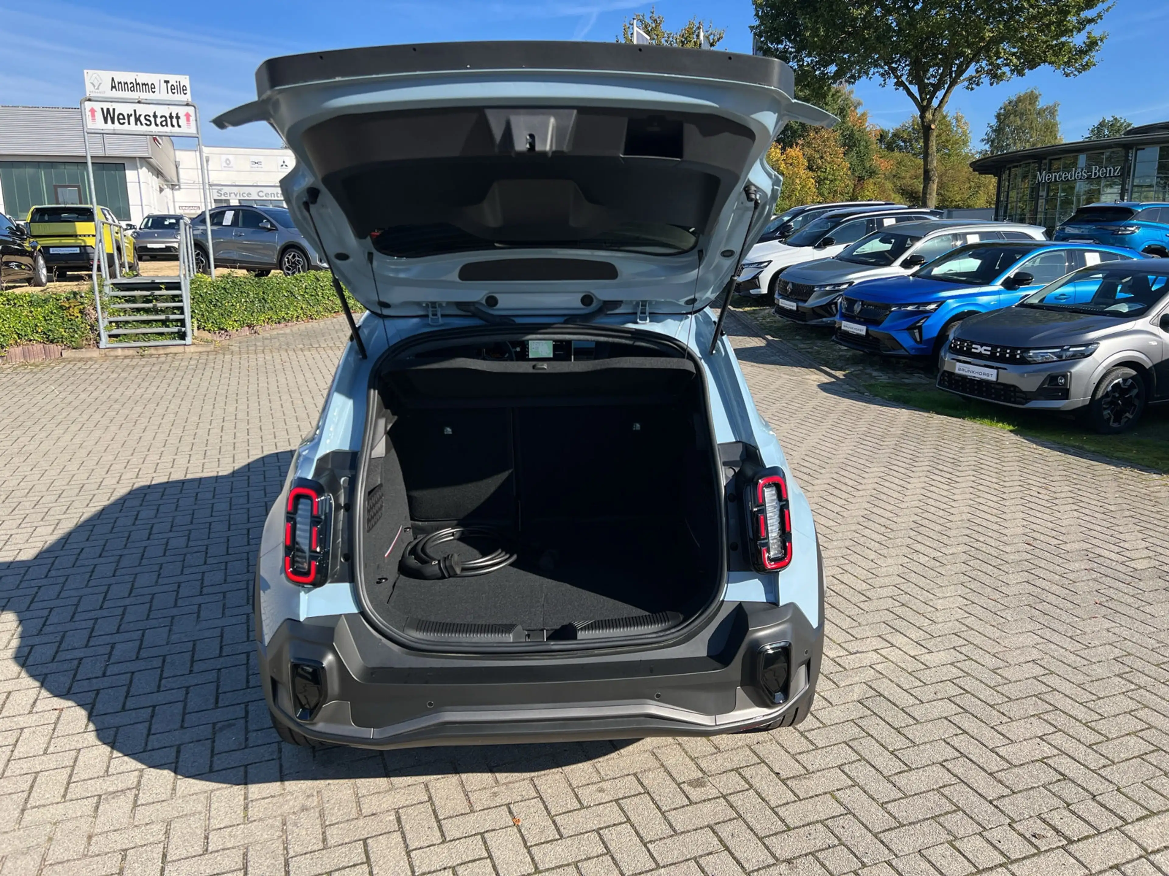 Renault R 4 E-Tech 150 Comfort Range Techno SHZ+RFK+StHz — photo 15