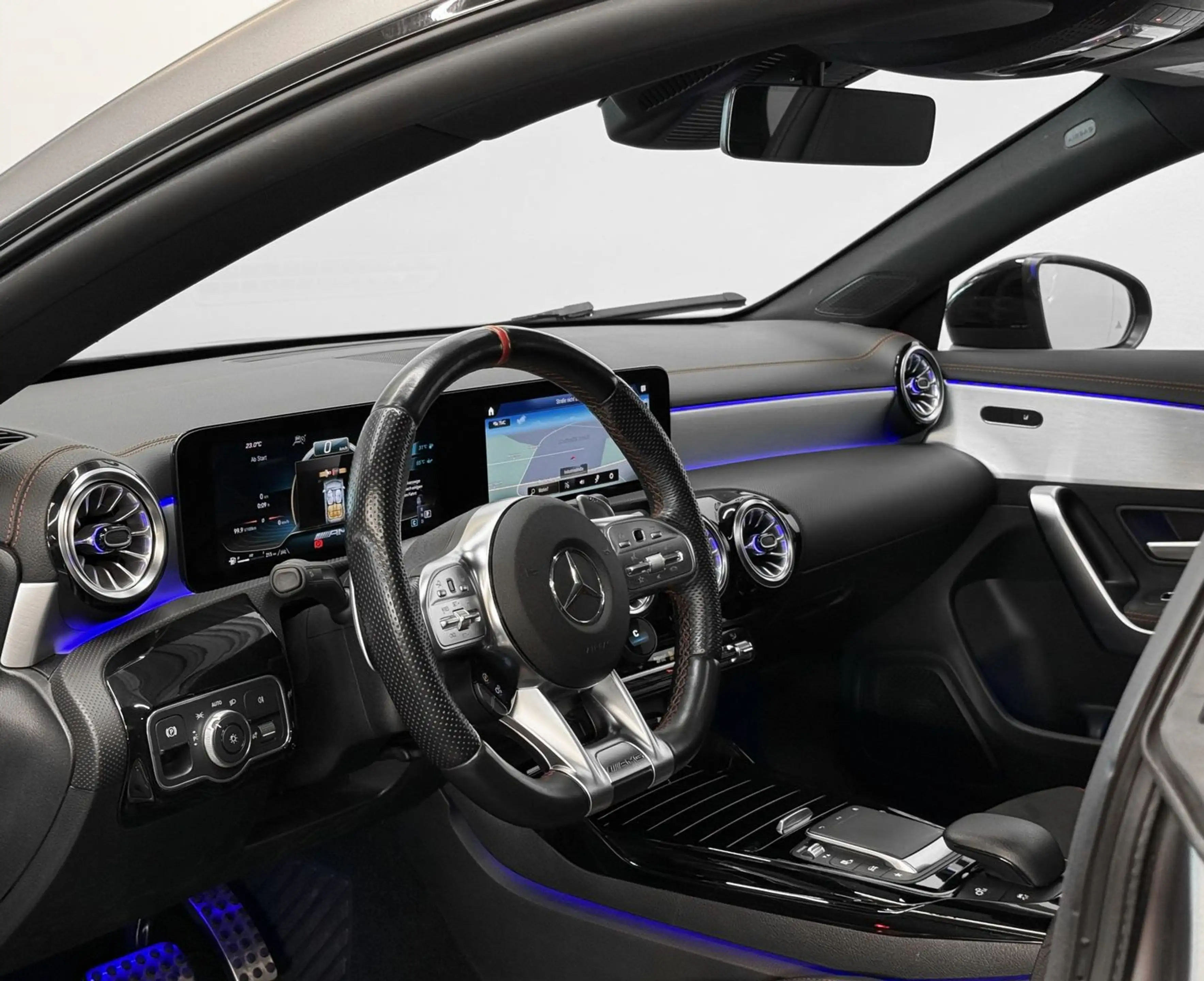 Mercedes-Benz CLA 45 AMG S 4M *Pano *Aero *Schale *Multibeam — photo 14