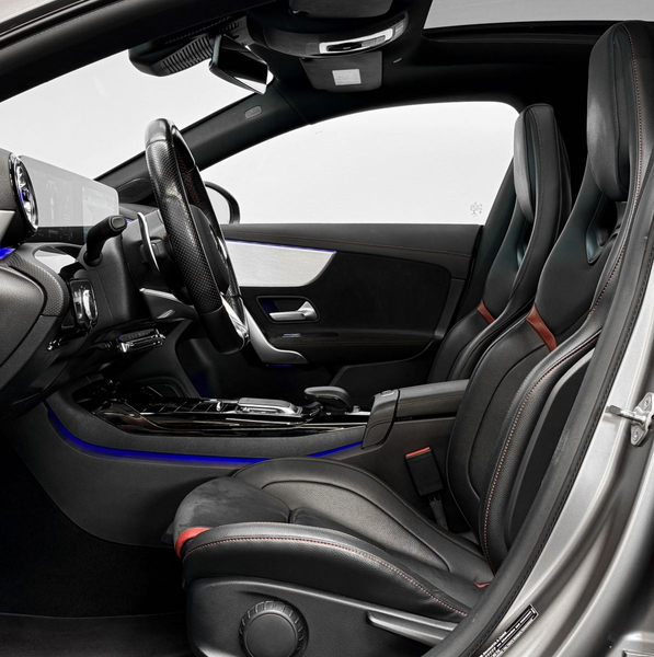 Mercedes-Benz CLA 45 AMG S 4M *Pano *Aero *Schale *Multibeam — photo 13