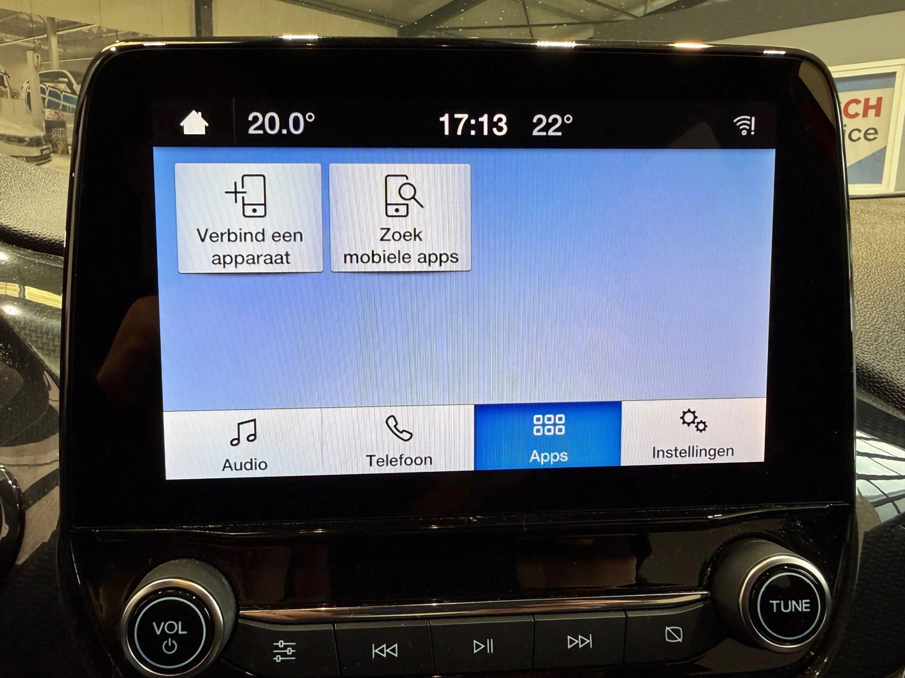 Ford Fiesta 1.0 EcoBoost Hybrid ST-Line — photo 20