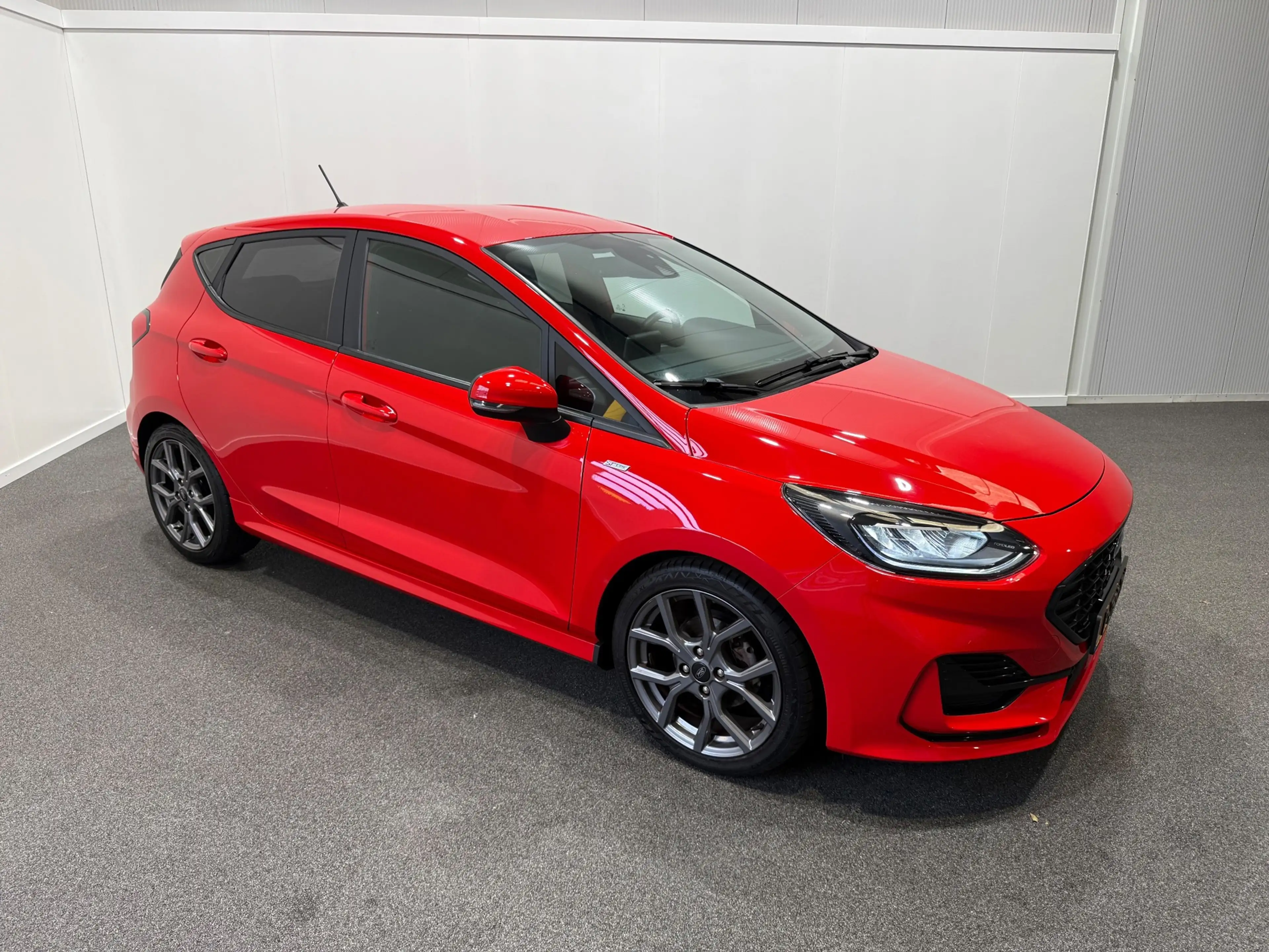 Ford Fiesta 1.0 EcoBoost Hybrid ST-Line — photo 2
