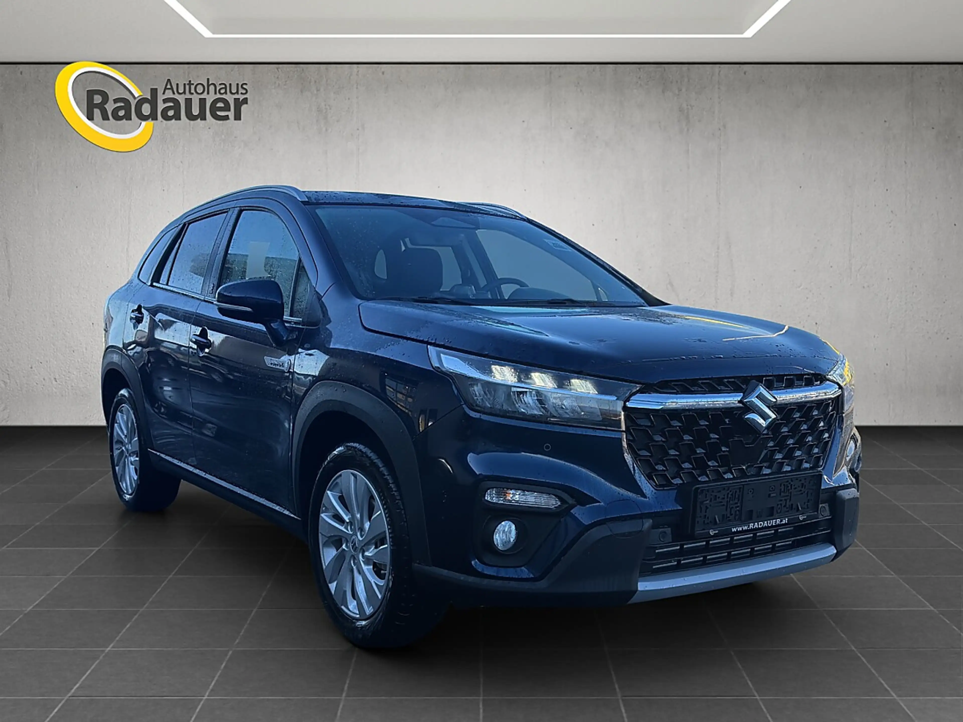 Suzuki S-Cross 1,4 Hybrid ALLGRIP shine Aut. — photo 6