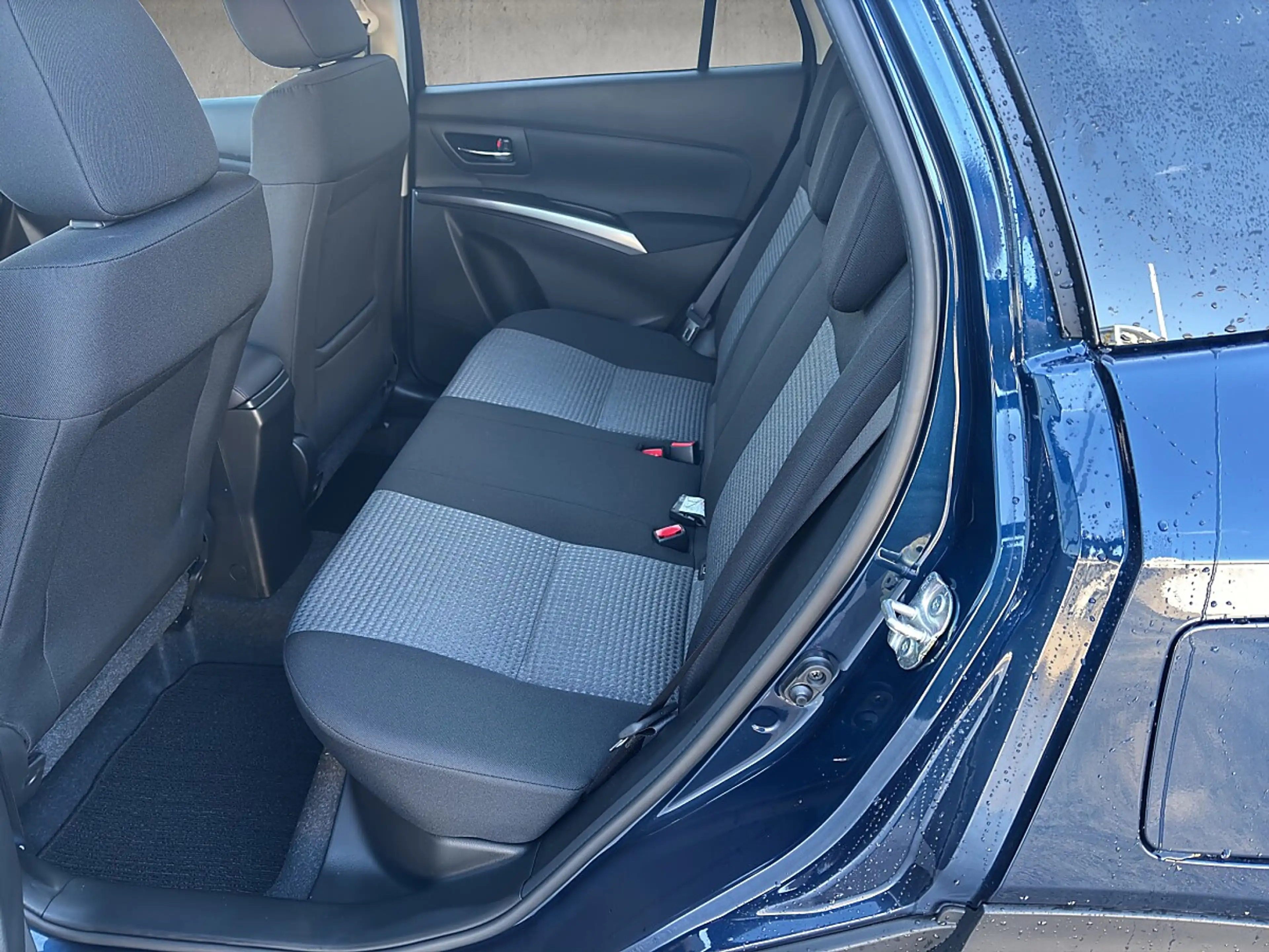 Suzuki S-Cross 1,4 Hybrid ALLGRIP shine Aut. — photo 8