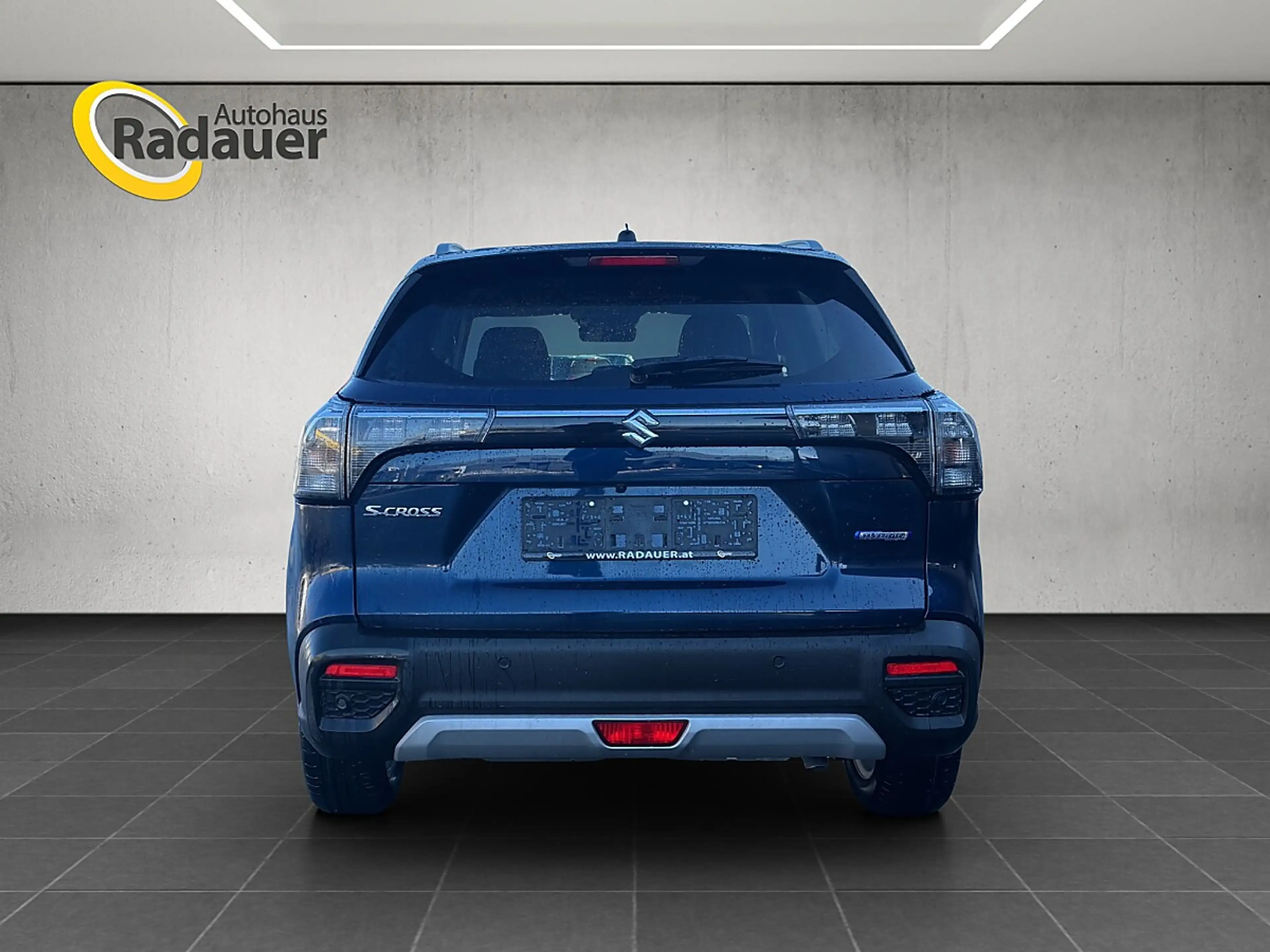 Suzuki S-Cross 1,4 Hybrid ALLGRIP shine Aut. — photo 3