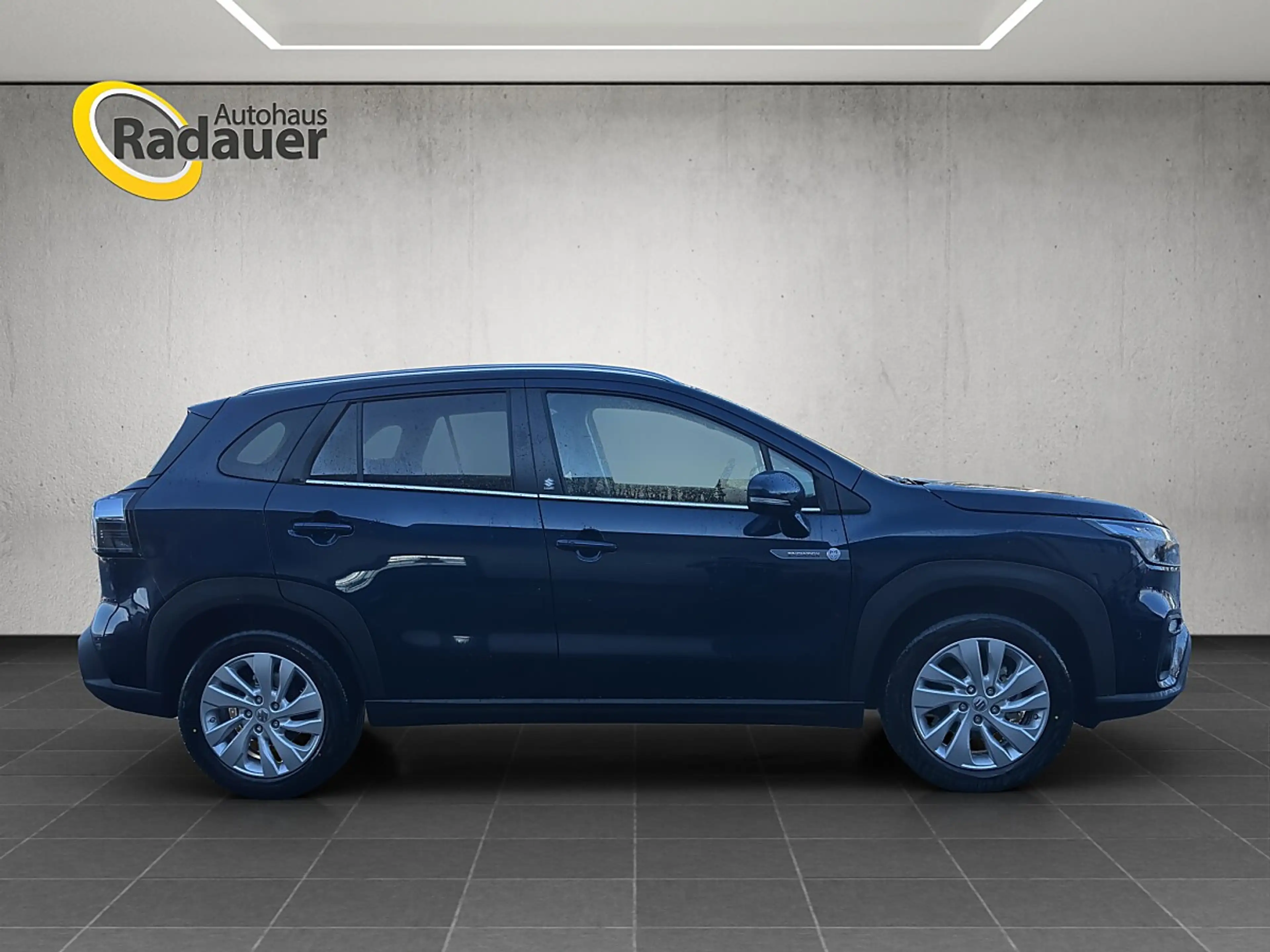 Suzuki S-Cross 1,4 Hybrid ALLGRIP shine Aut. — photo 5