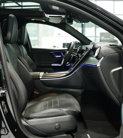 Mercedes-Benz GLC view 14
