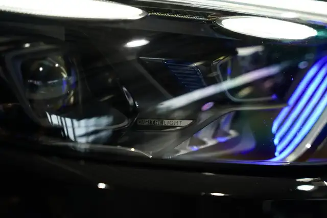 Mercedes-Benz GLC view 13