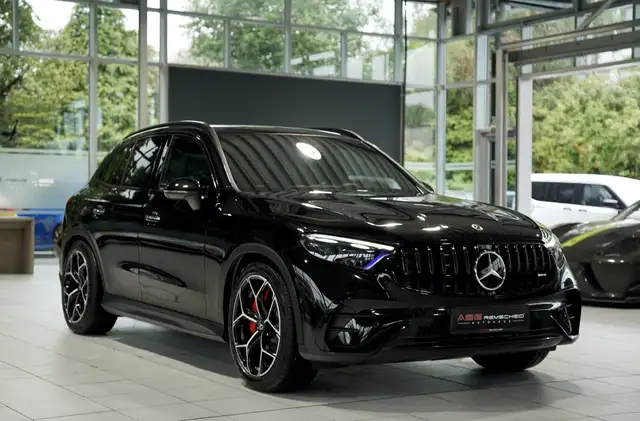 Mercedes-Benz GLC view 5