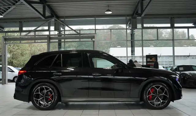 Mercedes-Benz GLC view 6