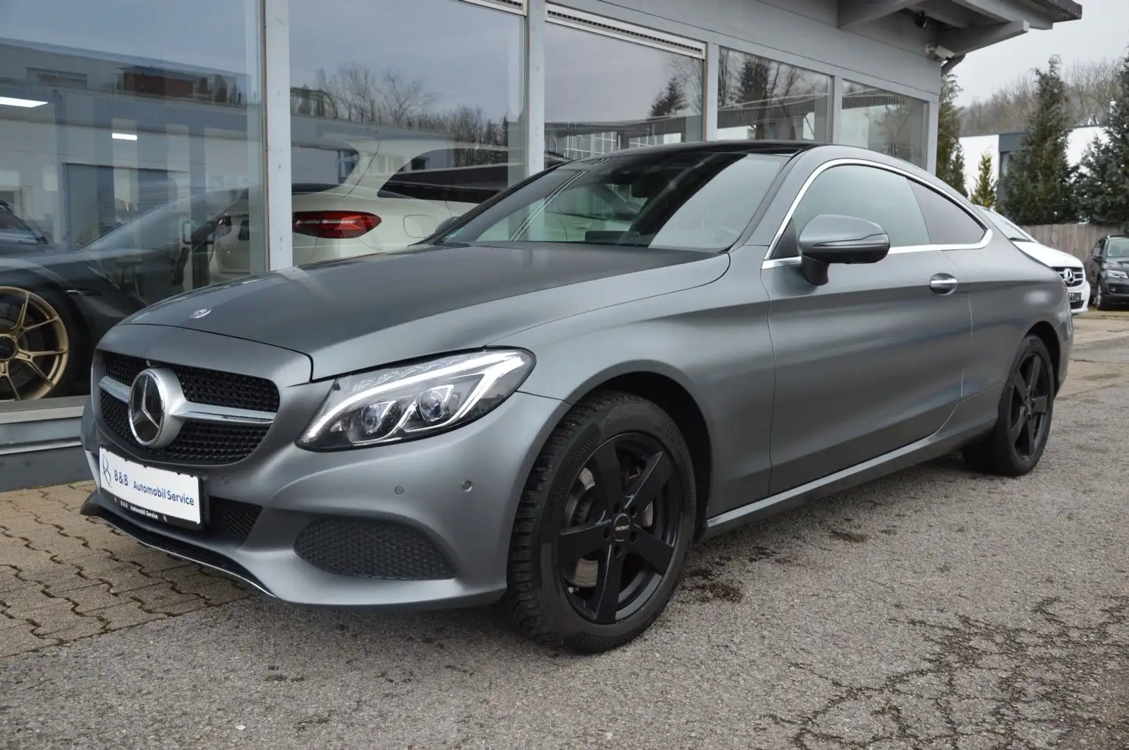 Mercedes-Benz C 250 COUPE*AUTO*COMAND*PANO*LUFT*360*BURM*MAGNO Grigio - 1