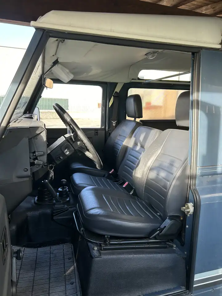 Land Rover Defender 90 2.5 td Hard Top, foto 6