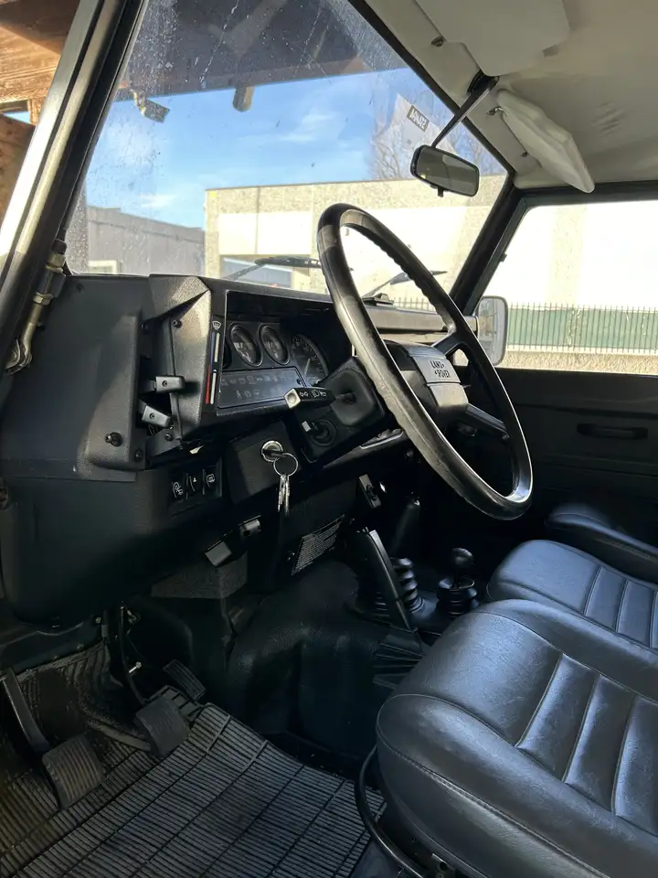 Land Rover Defender 90 2.5 td Hard Top, foto 11