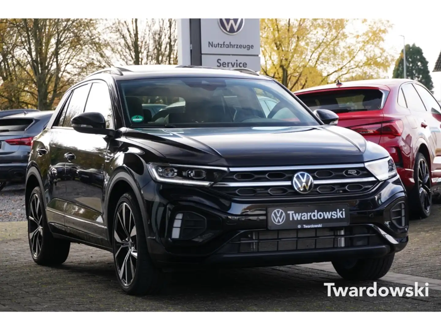 Volkswagen T-Roc R-Line PANO KAM NAVI IQ-Light 19'' BLACK Nero - 1