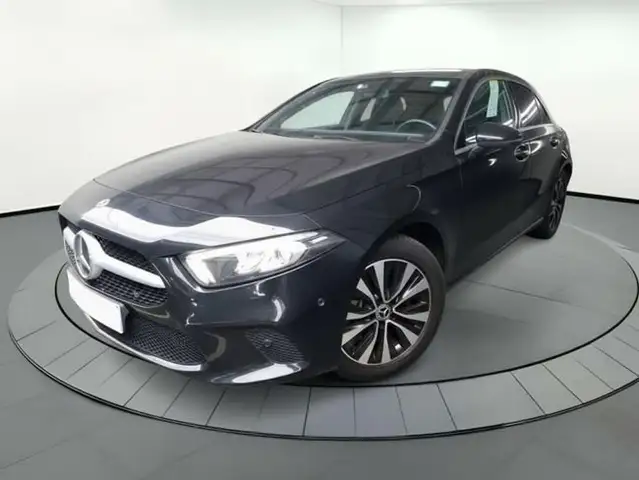 Mercedes-Benz E 250 160+102 CV Business Line 8G-DCT