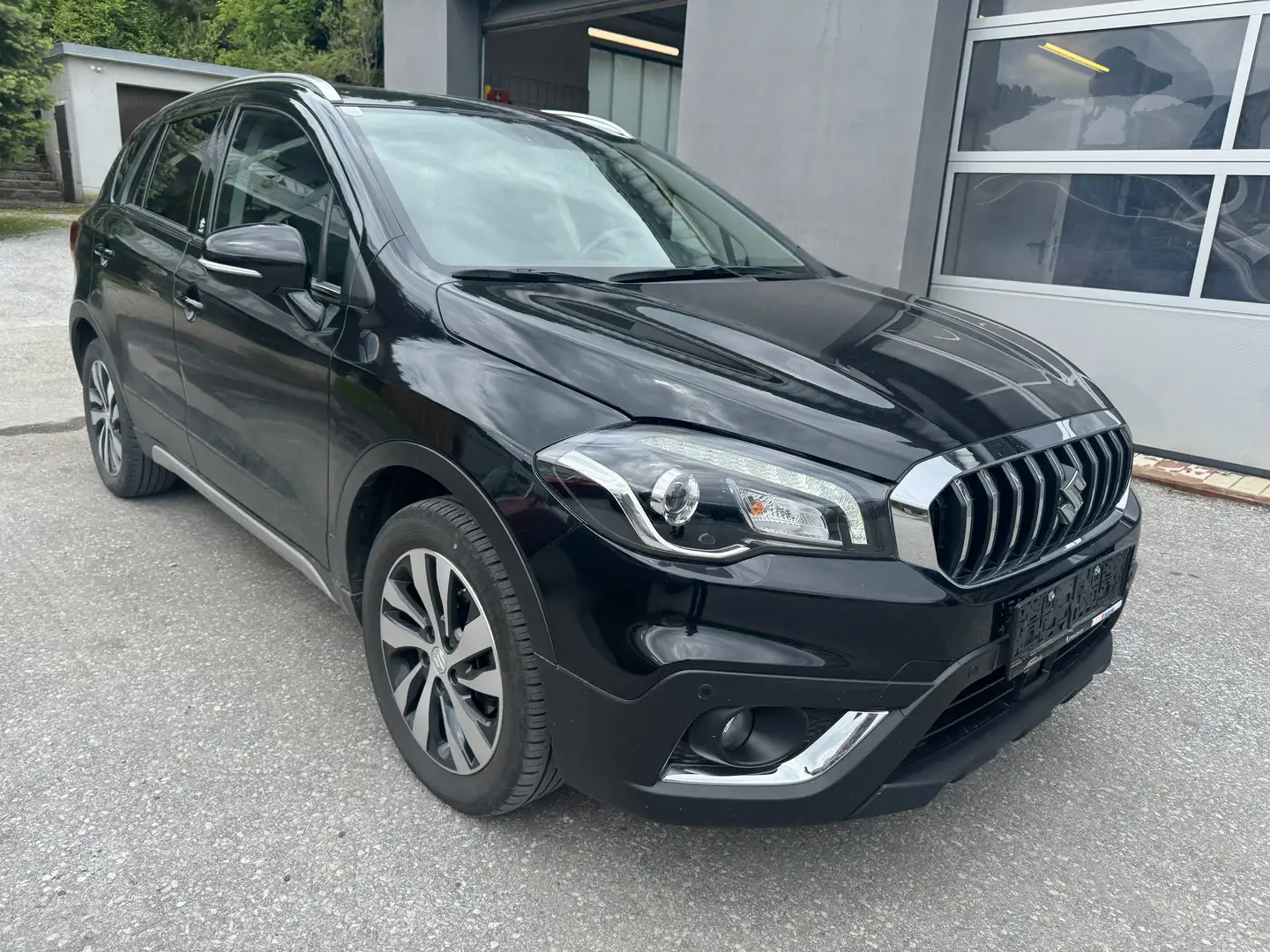 Suzuki SX4 S-Cross 1,4 GL+ DITC Hybrid ALLGRIP flash Negro - 2