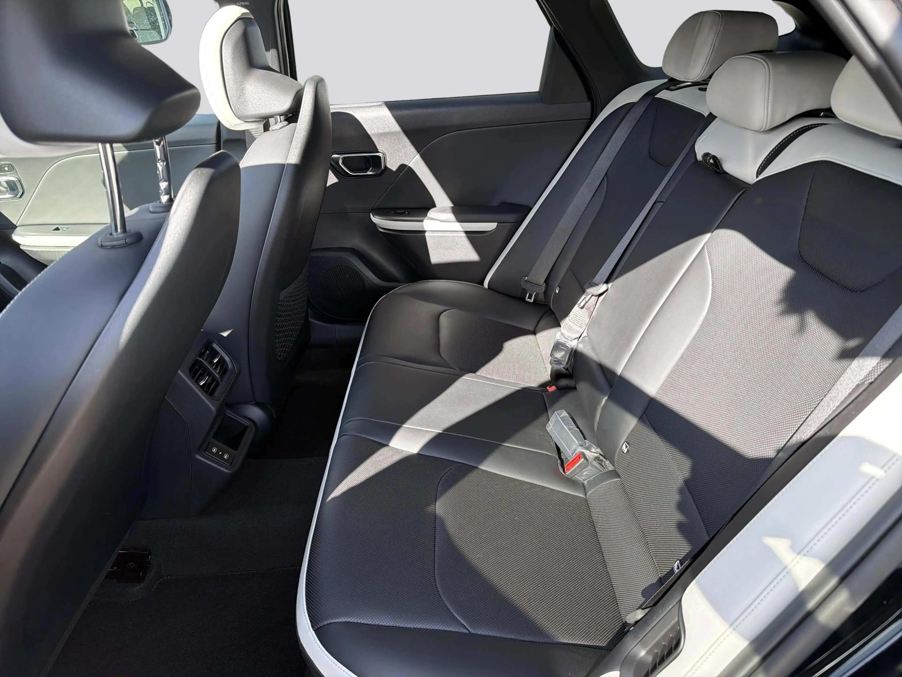 Kia K4 Sportswagon 1.0 T-GDi MHEV GT-PlusLine Kia K4 Spor — photo 8