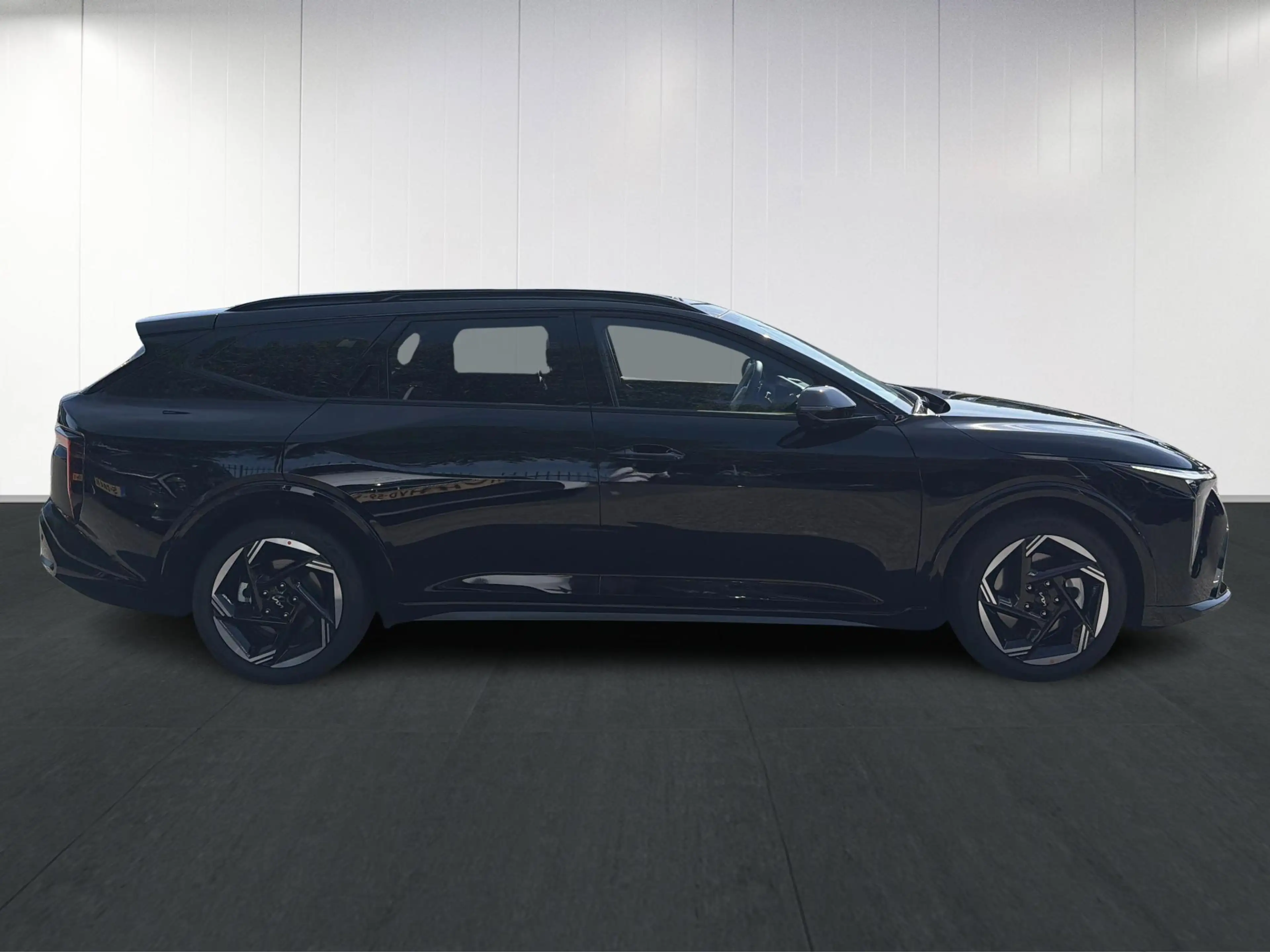 Kia K4 Sportswagon 1.0 T-GDi MHEV GT-PlusLine Kia K4 Spor — photo 6