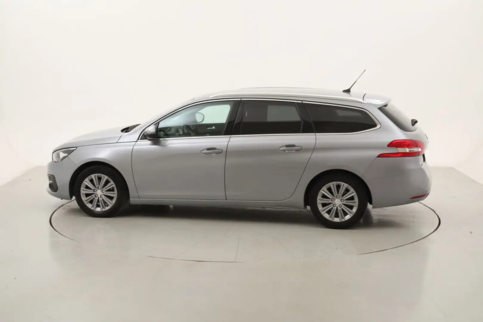 Peugeot 308 SW Allure 1.5 Diesel 131CV Grigio - 2