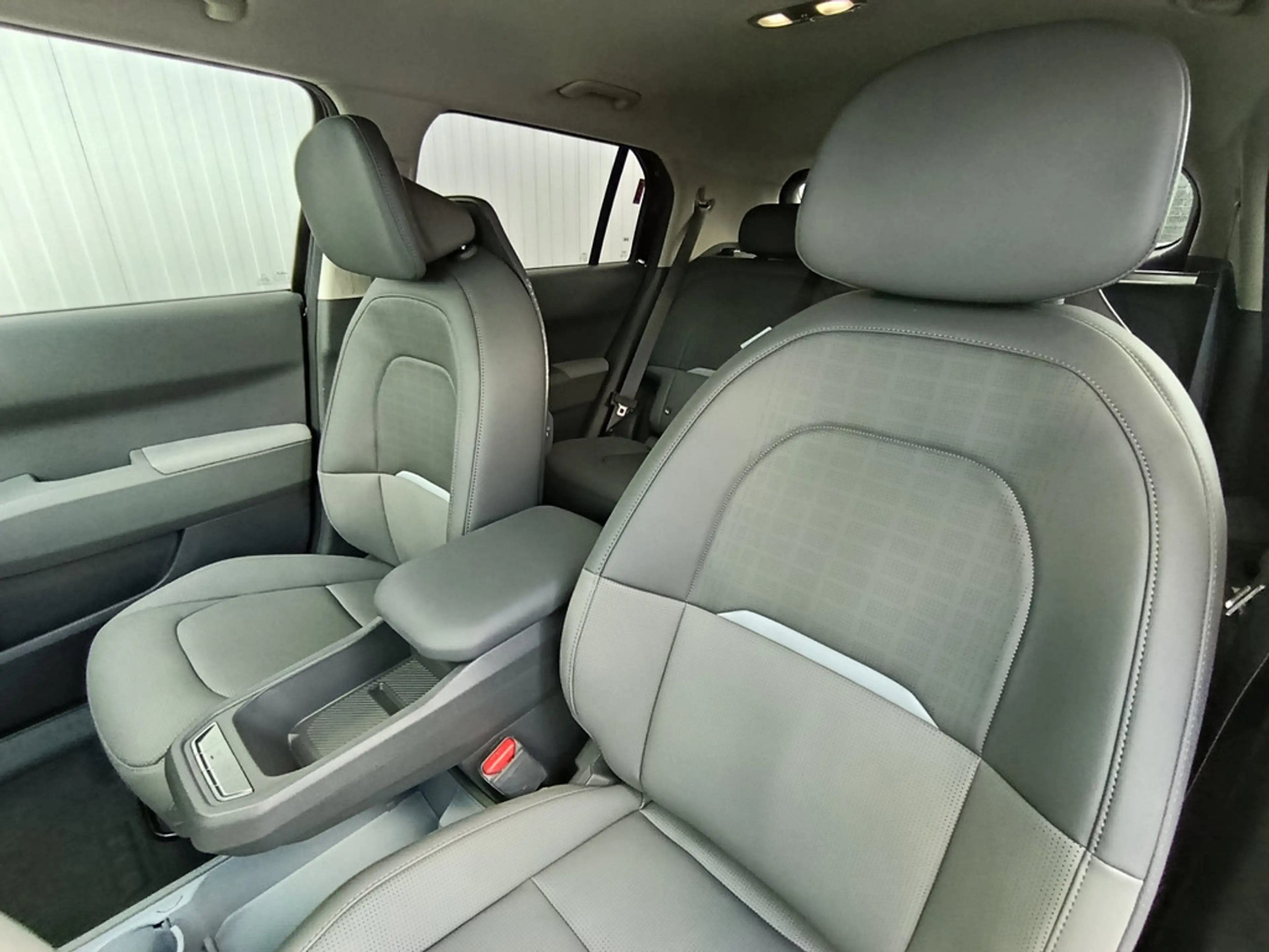 Kia EV3 Earth 81,4 kWh Winter-Connect-/ Business-Paket — photo 7