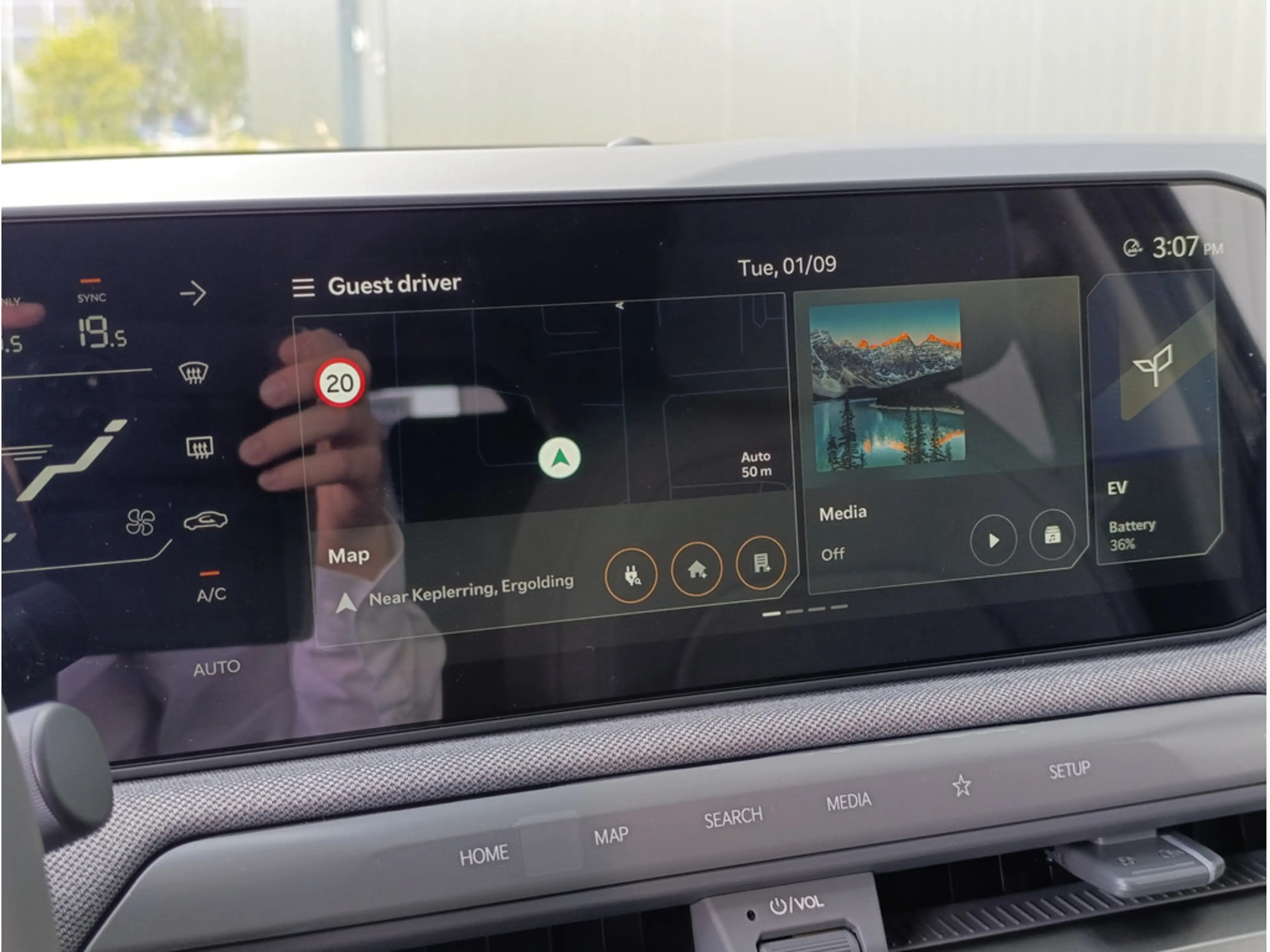 Kia EV3 Earth 81,4 kWh Winter-Connect-/ Business-Paket — photo 11