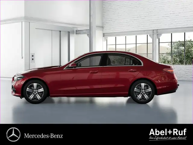Mercedes-Benz C view 3