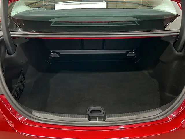Mercedes-Benz C-Class view 8