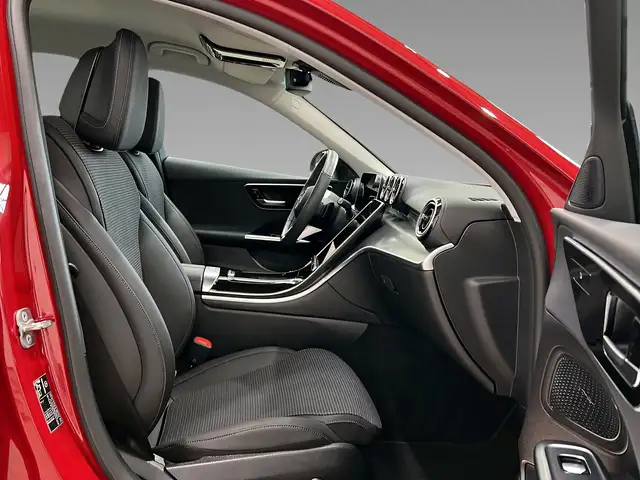 Mercedes-Benz C-Class view 12