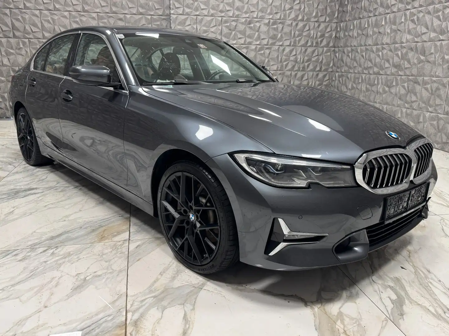 BMW 330 e Luxury Line PHEV Grau - 1