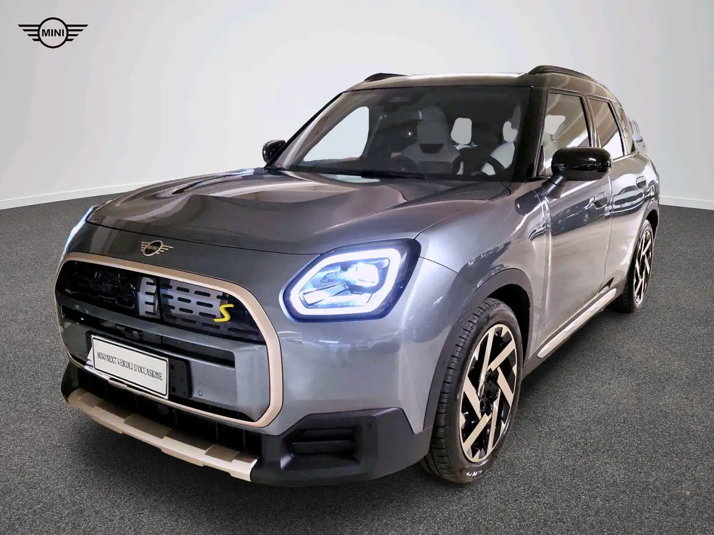 MINI Countryman S All4 All-Electric MINI Countryman SE ALL4 Vert - 1