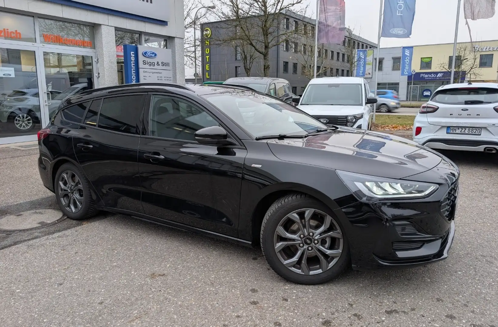 Ford Focus Turnier 1.0 ST-Line LED*ACC*NAV*TWA*SPUR*SHZ Schwarz - 2